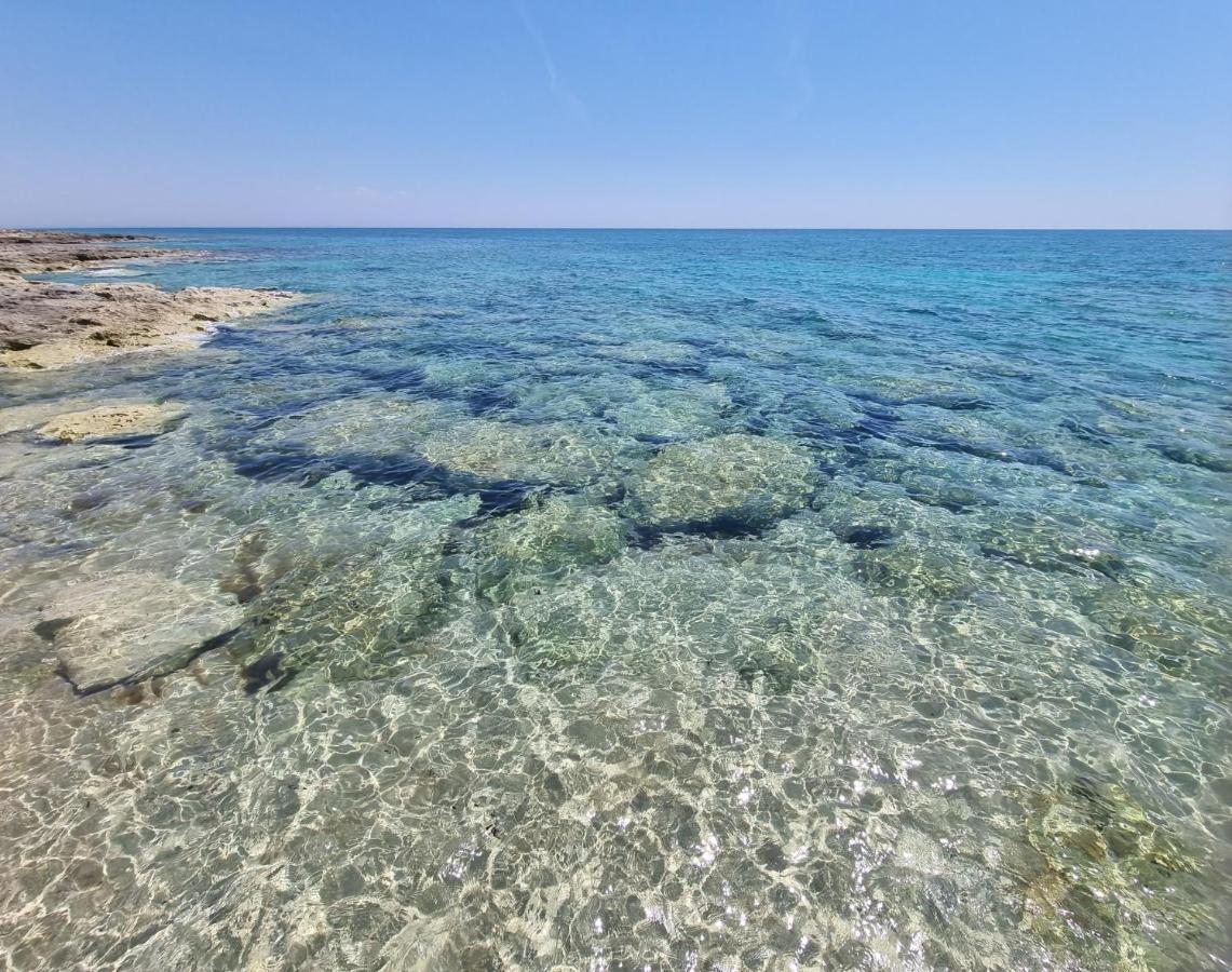 Le Case Di Pat - Palms Home San Pietro in Bevagna Bagian luar foto